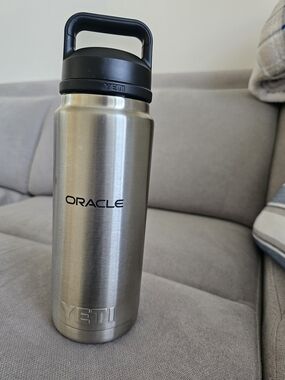 Custom YETI Rambler 26oz